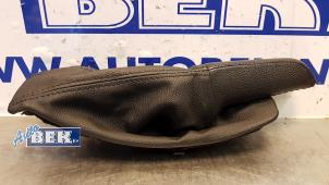 Used Parking brake lever cover BMW 3 serie (E92) 320d 16V Price € 45,00 Margin scheme offered by Auto Bek