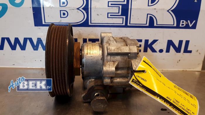 Usagé Pompe de direction Volkswagen Lupo (6X1) 1.4 16V 100 Prix € 12,00 Règlement à la marge proposé par Auto Bek