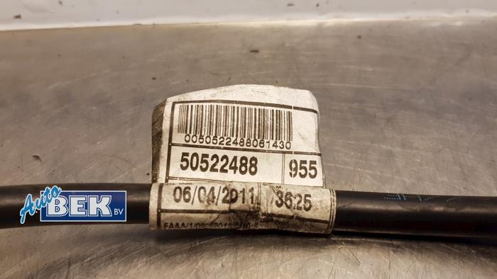 Cable (miscellaneous) from a Alfa Romeo MiTo (955) 1.3 JTDm 16V Eco 2013