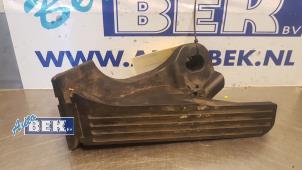 Used Accelerator pedal Volkswagen Touran (1T1/T2) 2.0 TDI DPF Price € 45,00 Margin scheme offered by Auto Bek