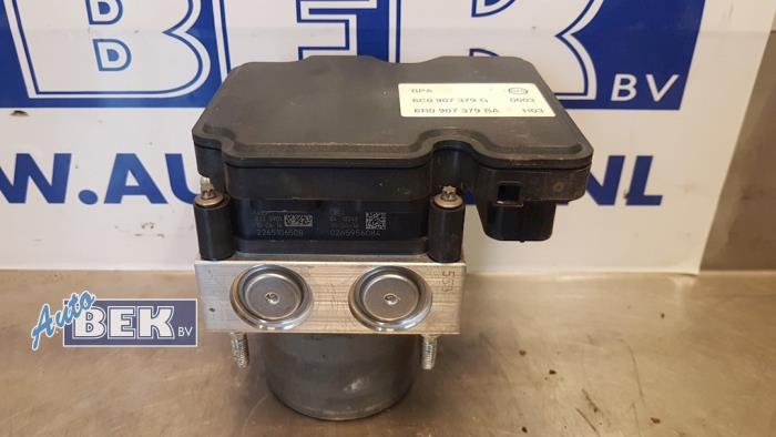 Used ABS pump Volkswagen Polo V (6R) 1.4 TDI 12V 90 Price € 60,00 Margin scheme offered by Auto Bek