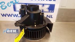 Used Heating and ventilation fan motor Opel Astra G (F08/48) 1.6 Price € 18,00 Margin scheme offered by Auto Bek