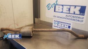 Used Exhaust middle silencer Mercedes Vito (639.6) 2.2 111 CDI 16V Price € 40,00 Margin scheme offered by Auto Bek