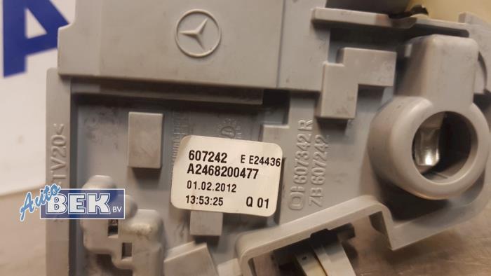 Leiterplatte Rücklicht rechts van een Mercedes-Benz B (W246,242) 1.8 B-180 CDI BlueEFFICIENCY 16V 2012
