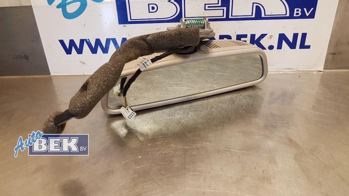 Używane Lusterko wewnetrzne Mercedes B (W246/W242) 1.8 B-180 CDI BlueEFFICIENCY 16V Cena € 22,50 Procedura marży oferowane przez Auto Bek