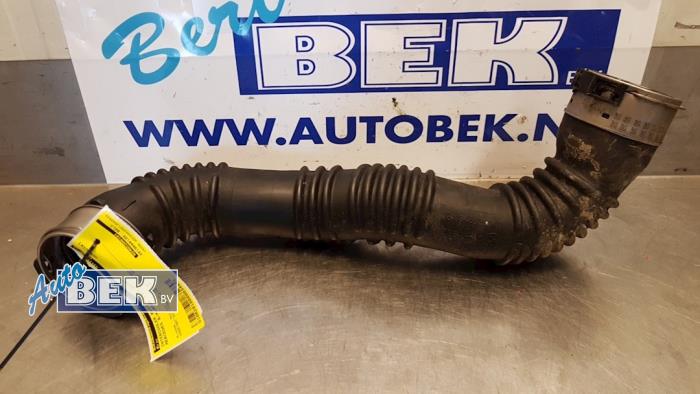 Usagé Tube intercooler Mercedes B (W246/W242) 1.8 B-180 CDI BlueEFFICIENCY 16V Prix € 22,50 Règlement à la marge proposé par Auto Bek
