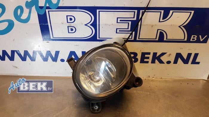 Nebelscheinwerfer rechts vorne mei oe-nummer 89074266 Vorrat