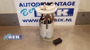 Usagé Pompe à carburant Fiat Fiorino (225) 1.3 JTD 16V Multijet Prix € 85,00 Règlement à la marge proposé par Auto Bek