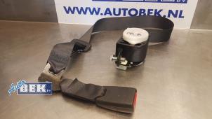 Used Rear seatbelt, centre Honda Civic (FA/FD) 1.3 Hybrid Price € 40,00 Margin scheme offered by Auto Bek
