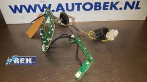 Used PCB, right taillight Landrover Range Rover Evoque (LVJ/LVS) 2.2 SD4 16V 5-drs. Price on request offered by Auto Bek