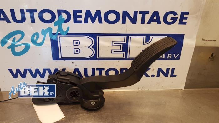 Używane Pedal gazu Mazda 6 Sport (GH14/GHA4) 1.8i 16V Cena € 35,00 Procedura marży oferowane przez Auto Bek