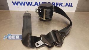 Used Rear seatbelt, left Peugeot 207/207+ (WA/WC/WM) 1.4 HDi Price € 25,00 Margin scheme offered by Auto Bek