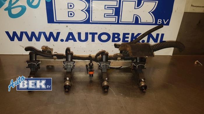 Usagé Système d'injection Opel Corsa C (F08/68) 1.2 16V Twin Port Prix € 20,00 Règlement à la marge proposé par Auto Bek