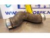 Intercooler hose from a Volkswagen Transporter T5, 2003 / 2015 1.9 TDi, Delivery, Diesel, 1.896cc, 77kW (105pk), FWD, AXB, 2003-04 / 2009-11, 7HA; 7HC; 7HH 2005