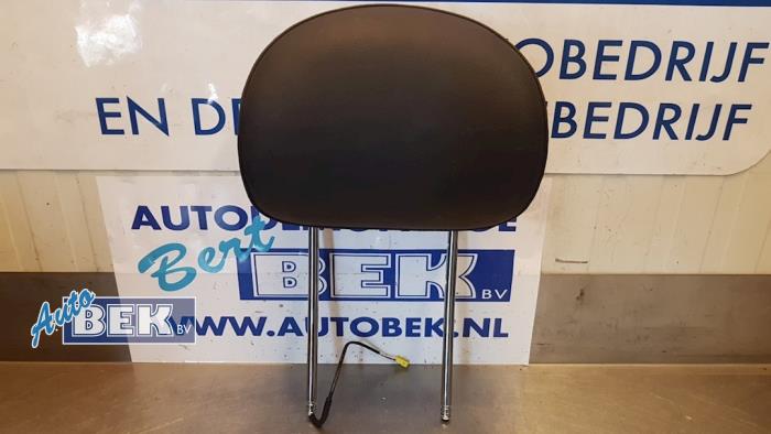 Begagnade Nackstöd Mercedes CLS-Klasse Pris € 75,00 Marginaltabell erbjuds av Auto Bek