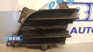 Used Bumper grille Mazda 6 Sport (GH14/GHA4) 1.8i 16V Price € 10,00 Margin scheme offered by Auto Bek