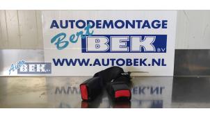 Used Rear seatbelt buckle, centre Mazda 2 (DE) 1.3 16V S-VT Price € 40,00 Margin scheme offered by Auto Bek