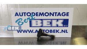 Usados Pasador bobina Mazda 2 (DE) 1.3 16V S-VT Precio € 39,00 Norma de margen ofrecido por Auto Bek