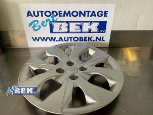 Used Wheel cover (spare) Hyundai i20 (GBB) 1.1 CRDi VGT 12V Price on request offered by Auto Bek