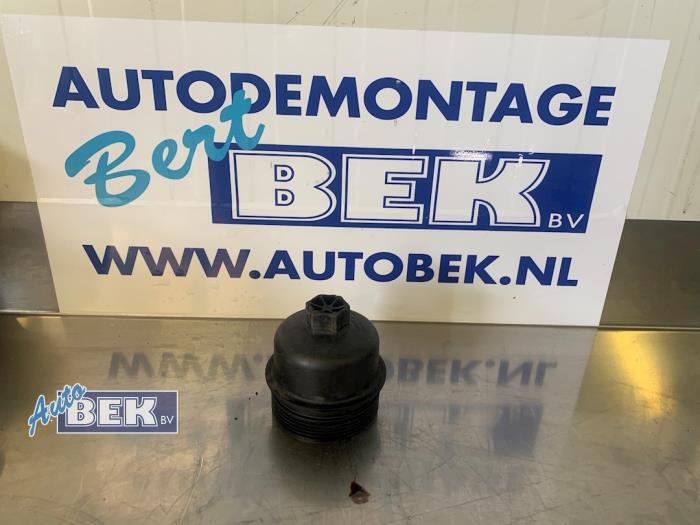 Gebrauchte Ölfilter Deckel Mini Mini (R56) 1.6 16V Cooper S Preis € 20,00 Margenregelung angeboten von Auto Bek
