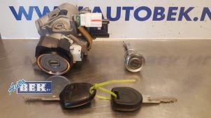 Used Ignition lock + key Mitsubishi Space Star (A0) 1.2 12V Price € 70,00 Margin scheme offered by Auto Bek