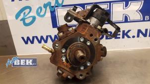 Used Mechanical fuel pump Volvo V50 (MW) 1.6 D 16V Price € 70,00 Margin scheme offered by Auto Bek