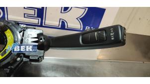 Used Steering column stalk Volvo V50 (MW) 1.6 D 16V Price € 60,00 Margin scheme offered by Auto Bek