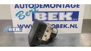 Used ABS pump BMW 3 serie (E90) 318d 16V Price € 125,00 Margin scheme offered by Auto Bek