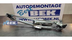 Usagé Mécanique essuie-glace BMW 3 serie (E90) 318d 16V Prix sur demande proposé par Auto Bek