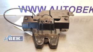 Used Tailgate lock mechanism BMW 3 serie (E90) 318d 16V Price € 25,00 Margin scheme offered by Auto Bek