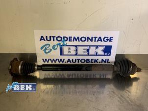 Used Front drive shaft, right Volkswagen Polo IV (9N1/2/3) 1.9 TDI 100 Price on request offered by Auto Bek