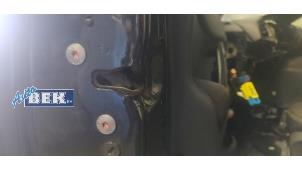 Used Door lock mechanism 4-door, front left Citroen C3 (SC) 1.6 HDi 92 Price € 40,00 Margin scheme offered by Auto Bek