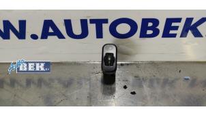 Used AIH headlight switch Mercedes Sprinter 5t (906.63/65) 511 CDI 16V Price € 10,00 Margin scheme offered by Auto Bek