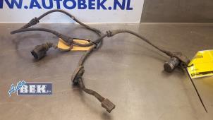 Usagé Câble ABS Audi A4 (B7) 2.0 TDI 16V Prix € 30,00 Règlement à la marge proposé par Auto Bek