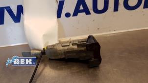 Used Door lock cylinder, left Volkswagen Golf V Variant (1K5) 1.9 TDI Price € 25,00 Margin scheme offered by Auto Bek