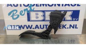 Used Accelerator pedal Seat Ibiza IV SC (6J1) 1.6 TDI 90 Price € 25,00 Margin scheme offered by Auto Bek
