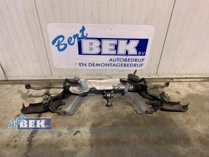 Used Subframe Renault Clio IV (5R) 1.6 Turbo 16V RS 200 EDC Price on request offered by Auto Bek