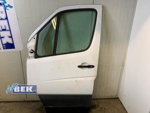 Used Door 2-door, left Mercedes Sprinter 3,5t (906.63) 311 CDI 16V Price € 150,00 Margin scheme offered by Auto Bek