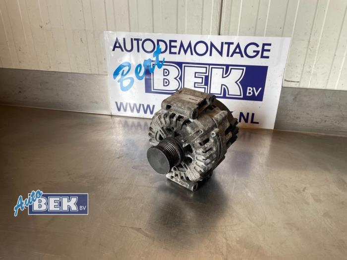 Begagnade Dynamo Mercedes E (W212) E-250 CDI 16V BlueEfficiency Pris € 42,50 Marginaltabell erbjuds av Auto Bek