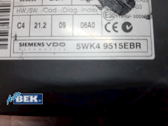 Ordinateur contrôle fonctionnel d'un BMW 3 serie (E90) 316d 16V 2011