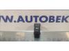 Central locking switch from a Nissan Note (E11), 2006 / 2013 1.5 dCi 86, MPV, Diesel, 1.461cc, 63kW (86pk), FWD, K9K276, 2006-03 / 2012-06, E11CC02 2006