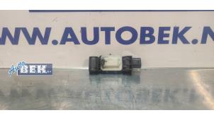 Gebrauchte Airbag Sensor Nissan Note (E11) 1.5 dCi 86 Preis € 20,00 Margenregelung angeboten von Auto Bek