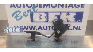 Used Accelerator pedal Nissan Note (E11) 1.5 dCi 86 Price € 35,00 Margin scheme offered by Auto Bek