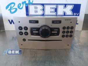 Usagé Radio/Lecteur CD Opel Corsa D 1.3 CDTi 16V ecoFLEX Prix € 30,00 Règlement à la marge proposé par Auto Bek