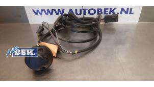 Usagé Kit câble crochet de traction Renault Clio II (BB/CB) Prix € 25,00 Règlement à la marge proposé par Auto Bek