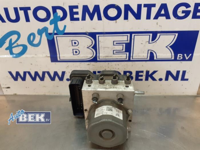 Used ABS pump Peugeot 308 (L3/L8/LB/LH/LP) 1.6 BlueHDi 120 Price € 90,00 Margin scheme offered by Auto Bek