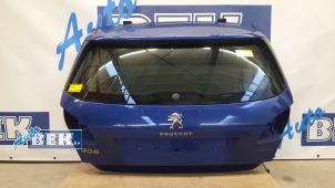 Usados Portón trasero Peugeot 308 (L3/L8/LB/LH/LP) 1.6 BlueHDi 120 Precio € 240,00 Norma de margen ofrecido por Auto Bek