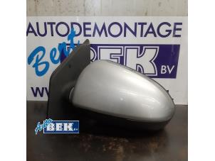 Used Wing mirror, left Smart Fortwo Cabrio (451.4) 1.0 12V 52kW Price € 50,00 Margin scheme offered by Auto Bek