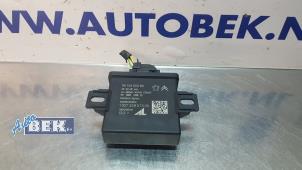 Używane Sterownik oswietlenia Peugeot 508 SW (8E/8U) 2.0 BlueHDi 180 16V Cena € 120,00 Procedura marży oferowane przez Auto Bek