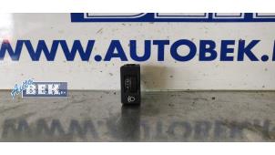 Used AIH headlight switch Peugeot Partner Tepee (7A/B/C/D/E/F/G/J/P/S) 1.6 HDI 90 Price € 5,00 Margin scheme offered by Auto Bek